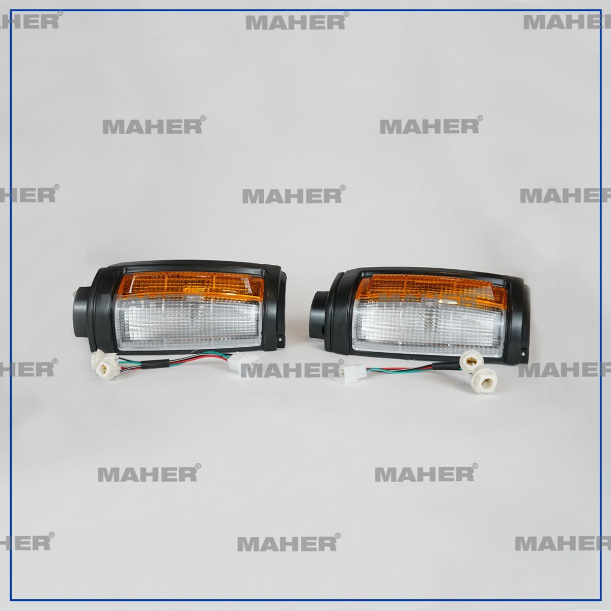 SİNYAL LAMBASI L-200  96-98 SİYAH SAĞ