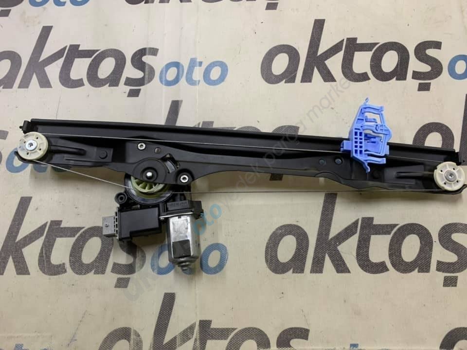 Fiat Doblo 2010 Sonrası Cam Krikosu Ön Sağ Elektrikli