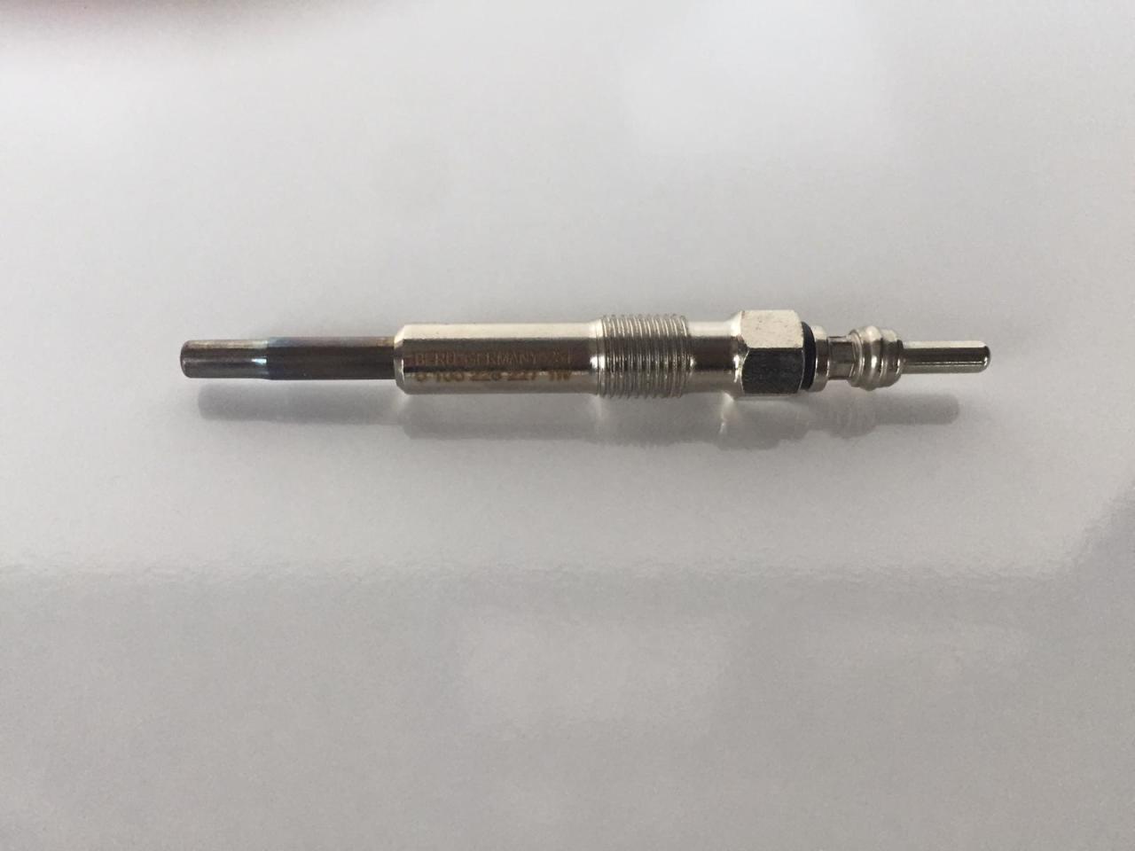 Kızdırma Bujisi Golf4-Bora-T4-Lt35-Passat-A3 Agr-Alh-Ahf-Afn-Avf-Amf-Acv-Anj-Avr 1,4 Tdi-1,9 Tdi-2,5 Tdi 98-06 0250202022 / Gn855 N10140104 025020202 N10140105