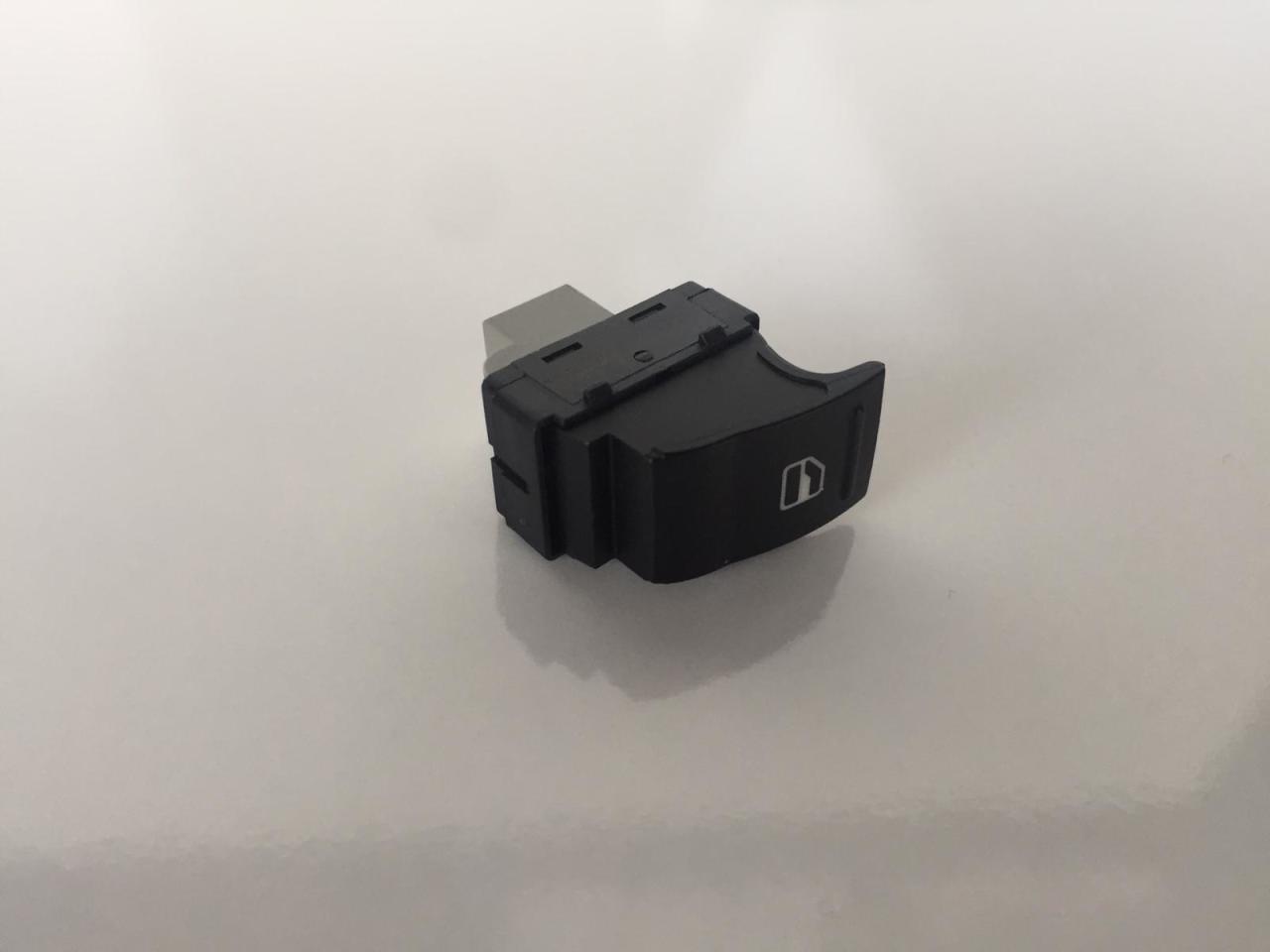 Cam Acma Anahtarı Sag Teklı -Vw - Transporter T5-T6 04-14 7E0959855