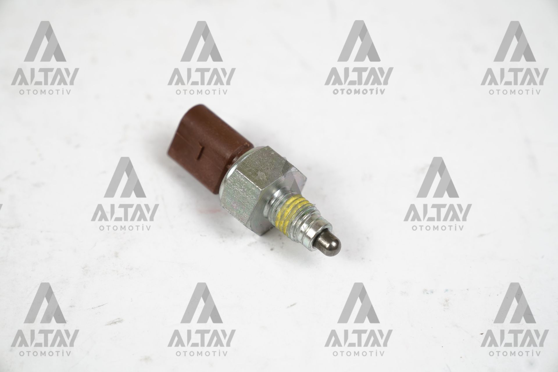 MÜŞÜR GERİ VİTES GOLF4 / CLASSİC / A3 / POLO / PASSAT / TRANSPORTER T5 97=>