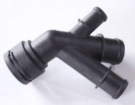 Su Flanşı Golf 7-A3-Ovtavia-Leon-Süperb 5Q0122291Ct