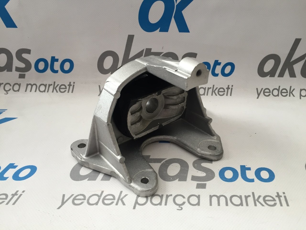 Fiat Doblo Motor Takozu Sol Arka 1.3-1.9 Jtd