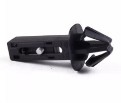 MARŞBİYEL TUTUCU W204