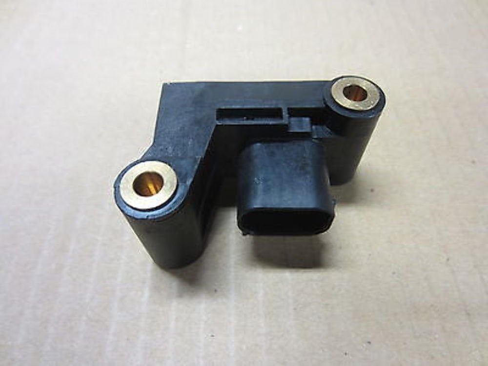 AİRBAG DARBE SENSÖRÜ BMW E60,E61,E63,R55,R56 65776977398