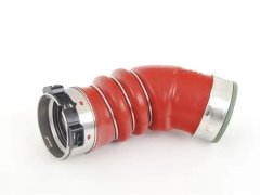 TURBO HORTUMU E70 BMW 11617799873