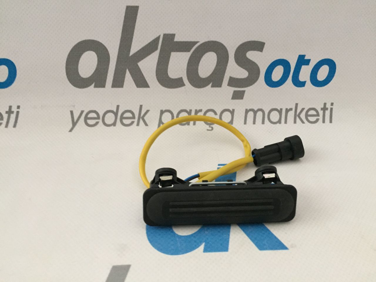 FİAT DOBLO BAGAJ AÇMA DÜĞMESİ BUTONU 2009 2015