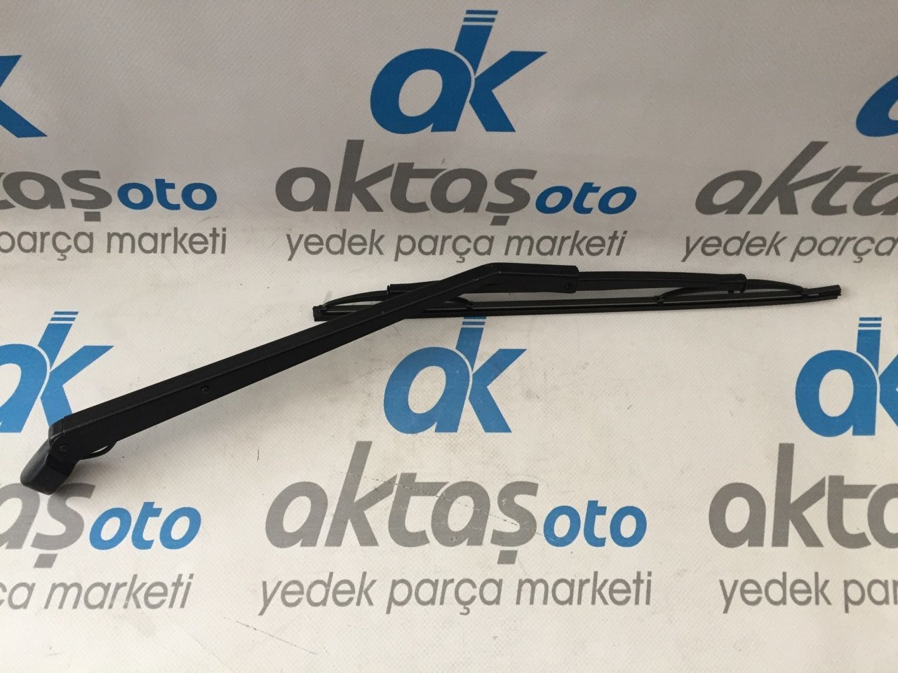 ARKA SİLECEK KARTAL
