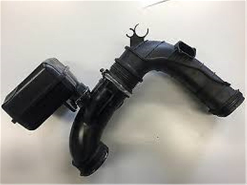 TEMİZ HAVA BORUSU F10 BMW 13718509816