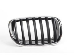 Panjur X5:E70+LCI X6:E71 Sağ Krom/Siyah 2007-12 51137157688