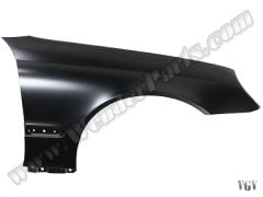 Çamurluk W203 Ön Sağ (Deliksiz; Sac) 2000-06 - 2038800218S