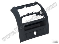 Klima/Kalorifer Izgara Çerçevesi F10+LCI Arka; Siyah - 51169206781