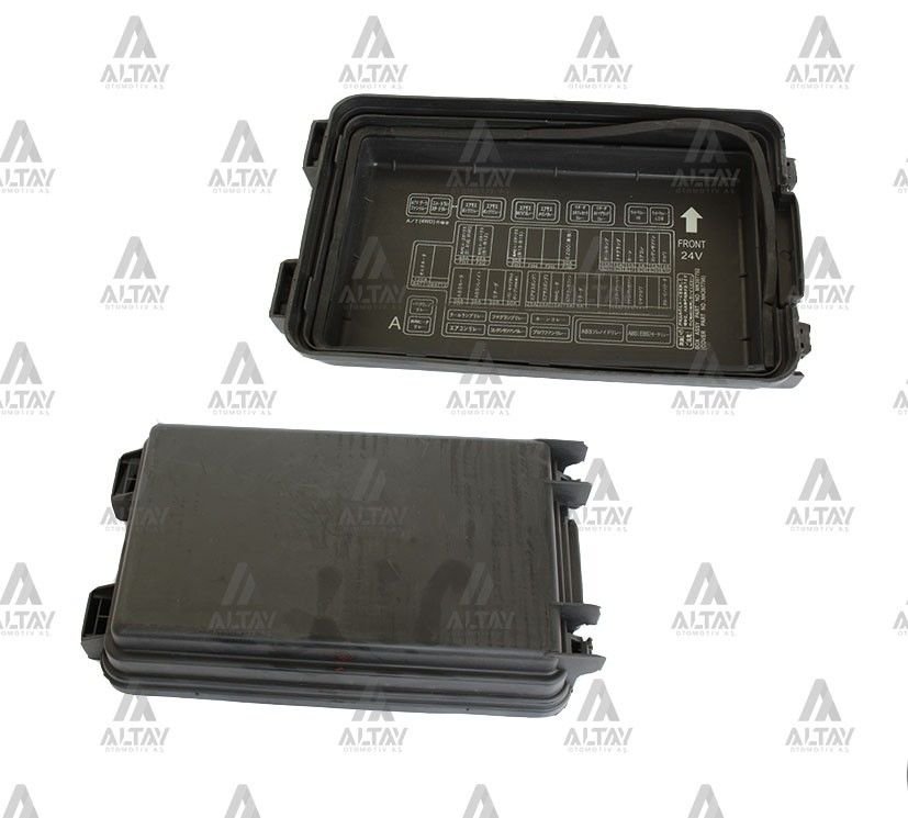 SİGORTA KAPAĞI CANTER 711 / 839 / 859 06=> (FUSO) MK542297