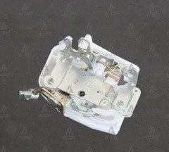 Kilit Kapı Cıvıc  96-01 Sedan Arka Sağ 72610S04A01