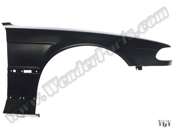 Çamurluk E38 Ön Sağ (Delikli; Sac) 1994-98 - 41358157626S