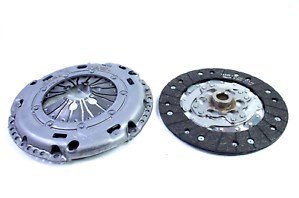 Debrıyaj Setı Bjb, Bls,Bru, Bxf,Bxj,Bkc, Bxe,Cayc,Bxf, Bxj,1.6,1.9,2.0,Tdı  Caddy - Passat Jetta-Touran 04- 03G141015Aa 03G141015J 03G141015Kx 03G1410 03G141015K