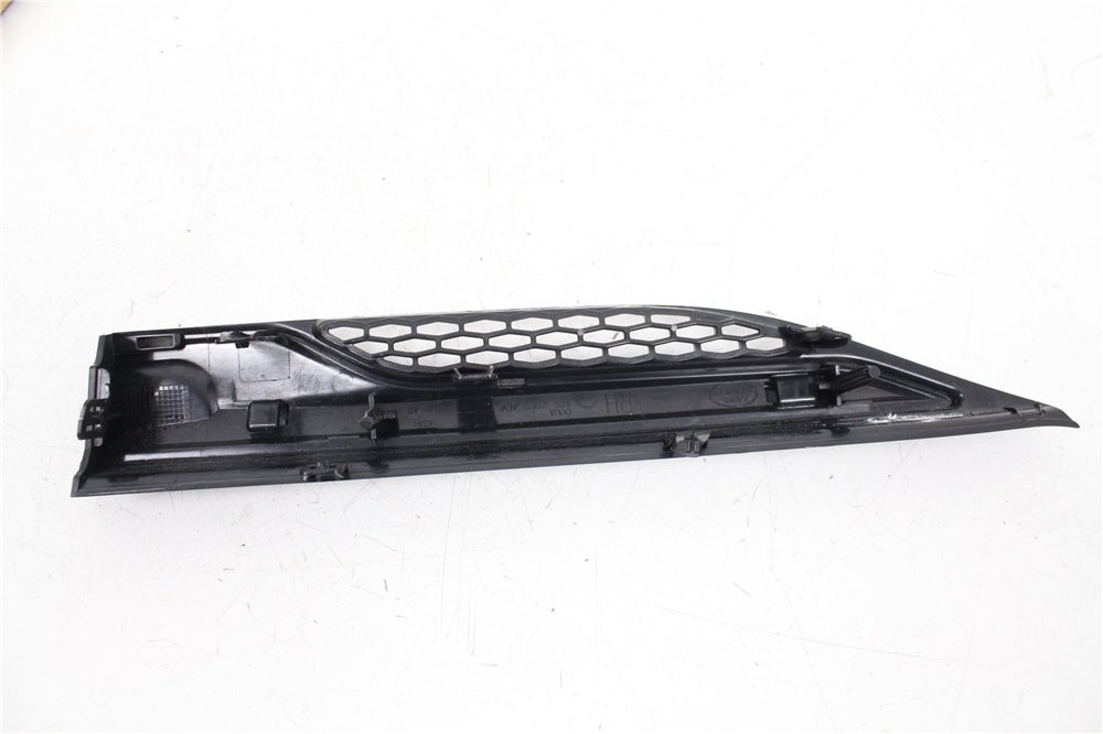 ÇAMURLUK IZGARA SİYAH SOL EVOQ LAND ROVER LR027322