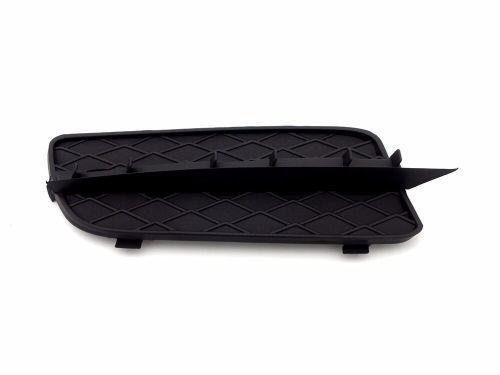 Tampon Izgarası E70 Ön Sağ (Kapalı)