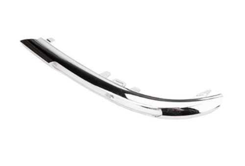 TAMPON IZGARA NİKELAJI W204 ÖN SAĞ(gündüz sis far