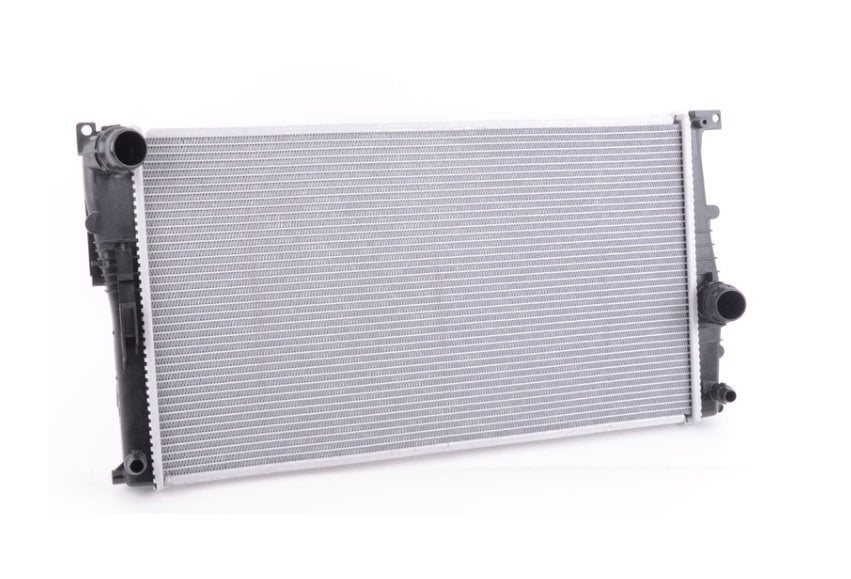 RADYATÖR BMW F20 F21 F22 F23 F30 F31 F34 F32 F33 F36 1 SERİSİ 2 SERİSİ 3 SERİSİ 3 SERİSİ TOURİNG 4 SERİSİ 4 SERİSİ GT 2012- 17118672104