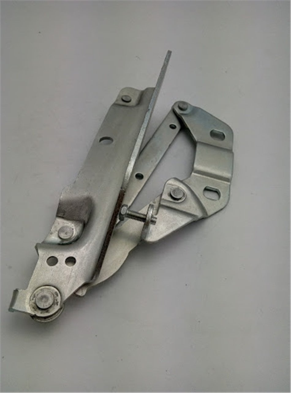 KAPUT MENTEŞESİ/R FREEL.2 LAND ROVER LR001562