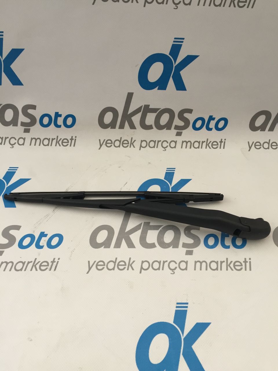 FİAT FİORİNO BİPPER NEMO ARKA SİLECEK SÜPÜRGESİ