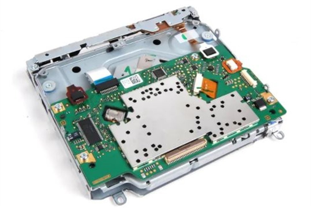DVD SÜRÜCÜSÜ BMW E81,E82,E87,E88,E46,E90,E91,E92,E93,E60,E61,E63,E64,E53,E83,E70,E71,E85,E86,R55,R56,R57 65839241764