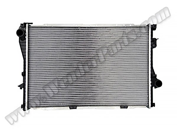 Motor Su Radyatörü E39 E38 [M51] Man/Şanz (Klimalı) - 17112246012