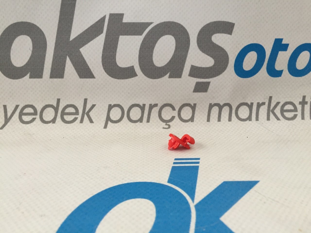 Kapı Kilit Çubuk Klipsi Kırmızı