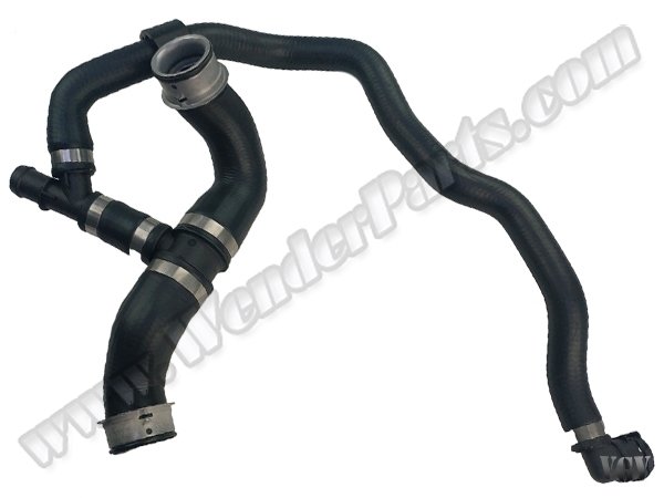 Radyatör Hortumu W204 C207 W212 [M271-CGI] Alt (Sağ) - 2045019682