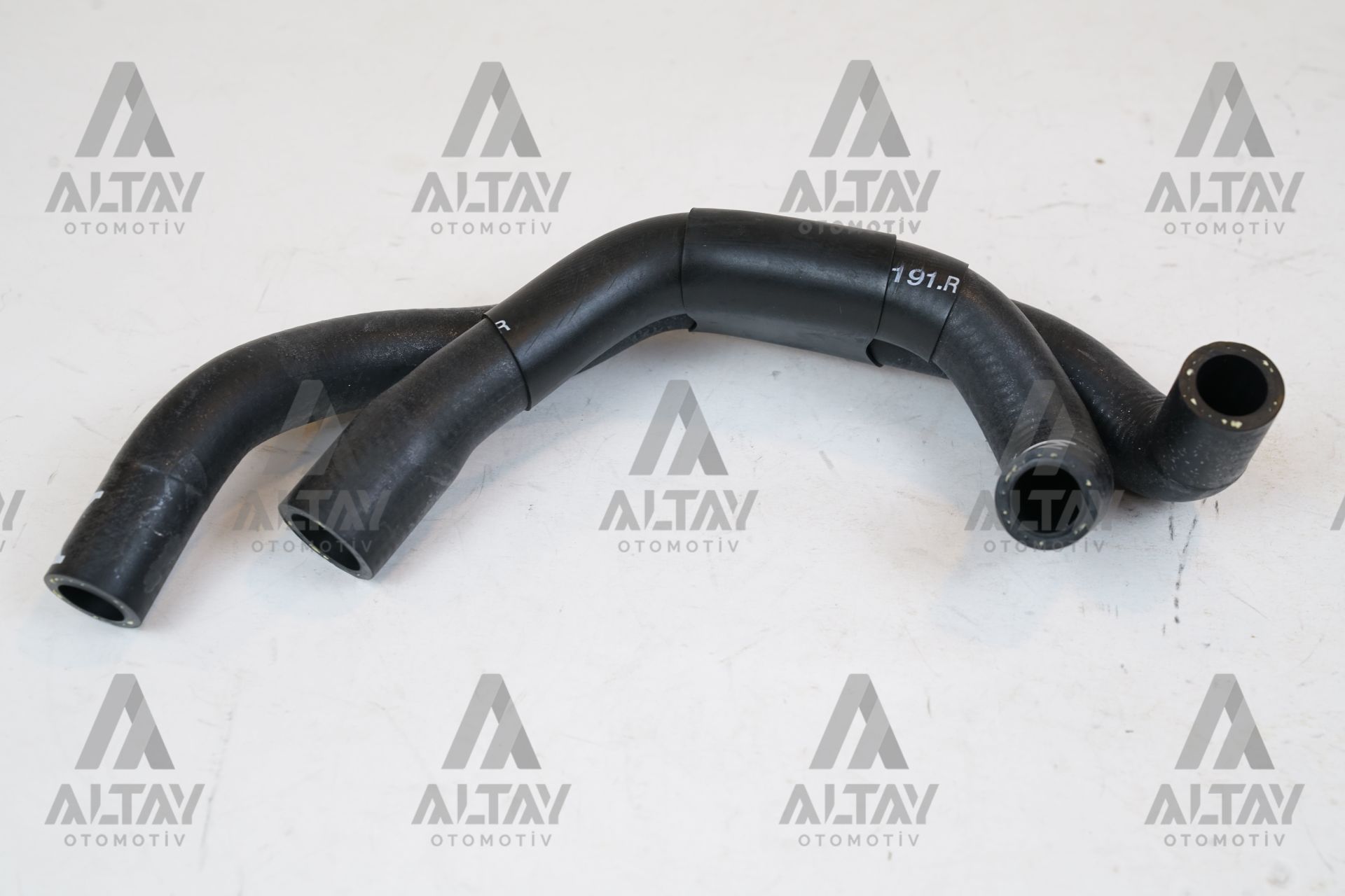 HORTUM YAĞ SOĞUTUCU CADDY 06-09 BLS 1.9 TDİ ÇİFTLİ_