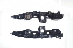 Tampon Bağlantı Braketi Ön Sağ Jetta 2011>> 3Aa807184