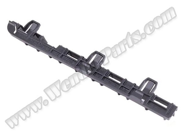 Marşpiye Braketi F10+LCI Ön Uç Sağ 51777184776