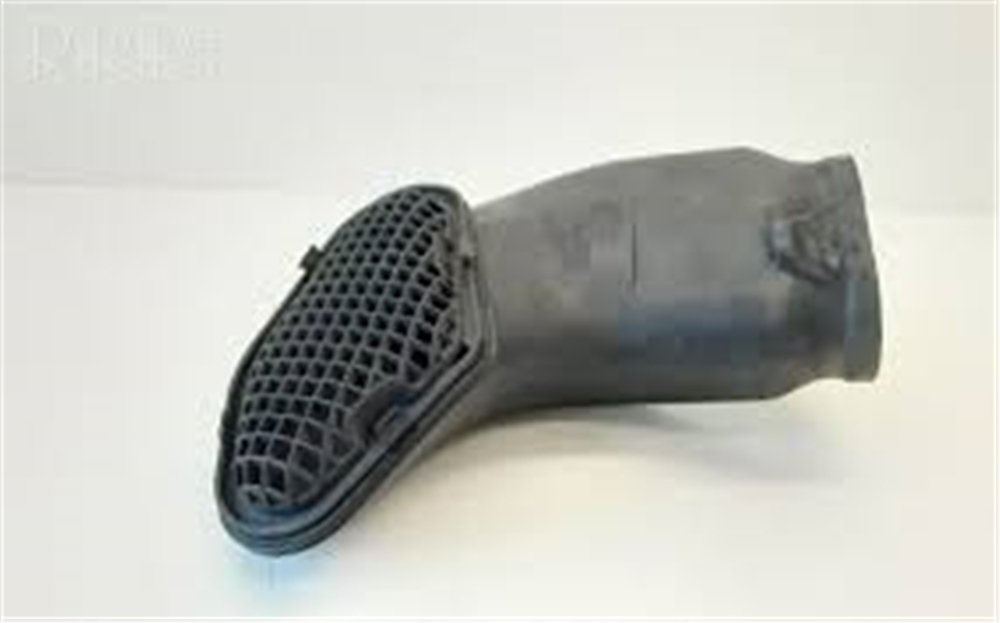 HAVA FİLTRE GİRİŞ BORUSU E60/DİZEL BMW 13717796692