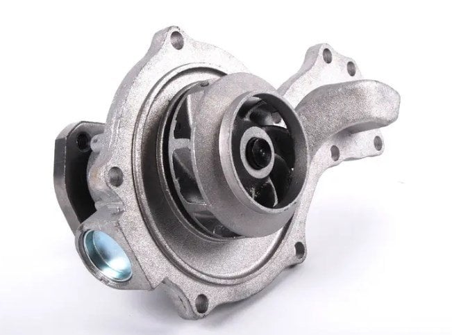 Devirdaim / Su Pompası A4-Passat 1.8 T Benzinli 050121010Cx 026121005F