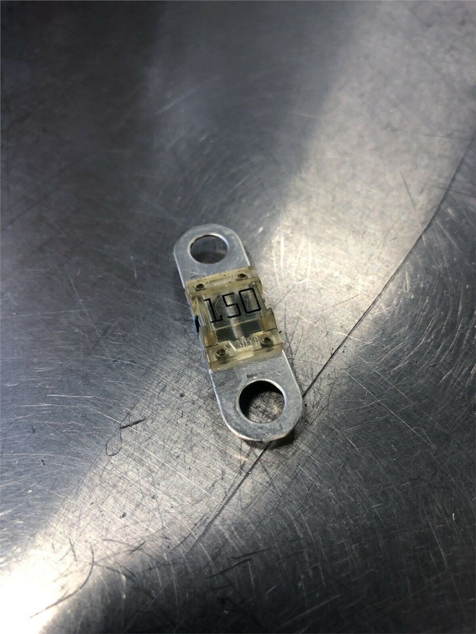 DİREKSİYON KUTU SİGORTASI 150A BMW 61139283441