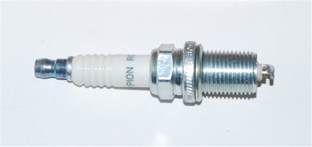 BUJİ KABLO SETİ BMW ÇİVİLİ 3 SERİSİ 5 SERİSİ 6 SERİSİ 7 SERİSİ 12121705676