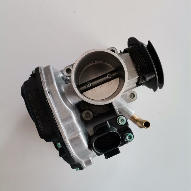 Vw Polo 1.6 Aee Aea Gaz Kelebeği 030133064D KA-04-TV6440200