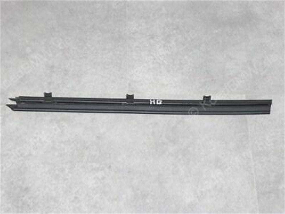 KAPI CAM KENAR ÇITASI E87/R ARKA İÇ BMW 51347066610