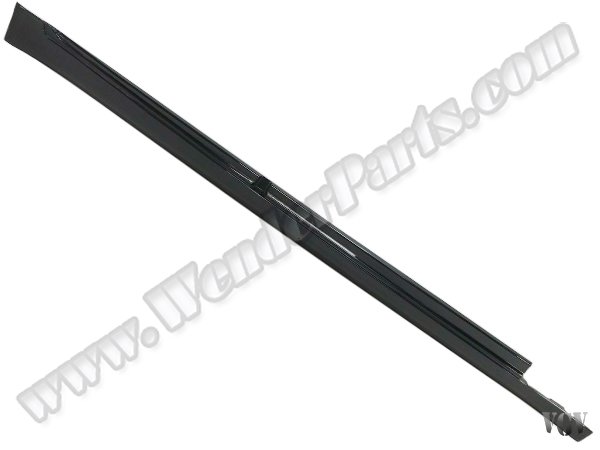 Marşpiye Kaplaması F02+LCI Sağ - 51777225924