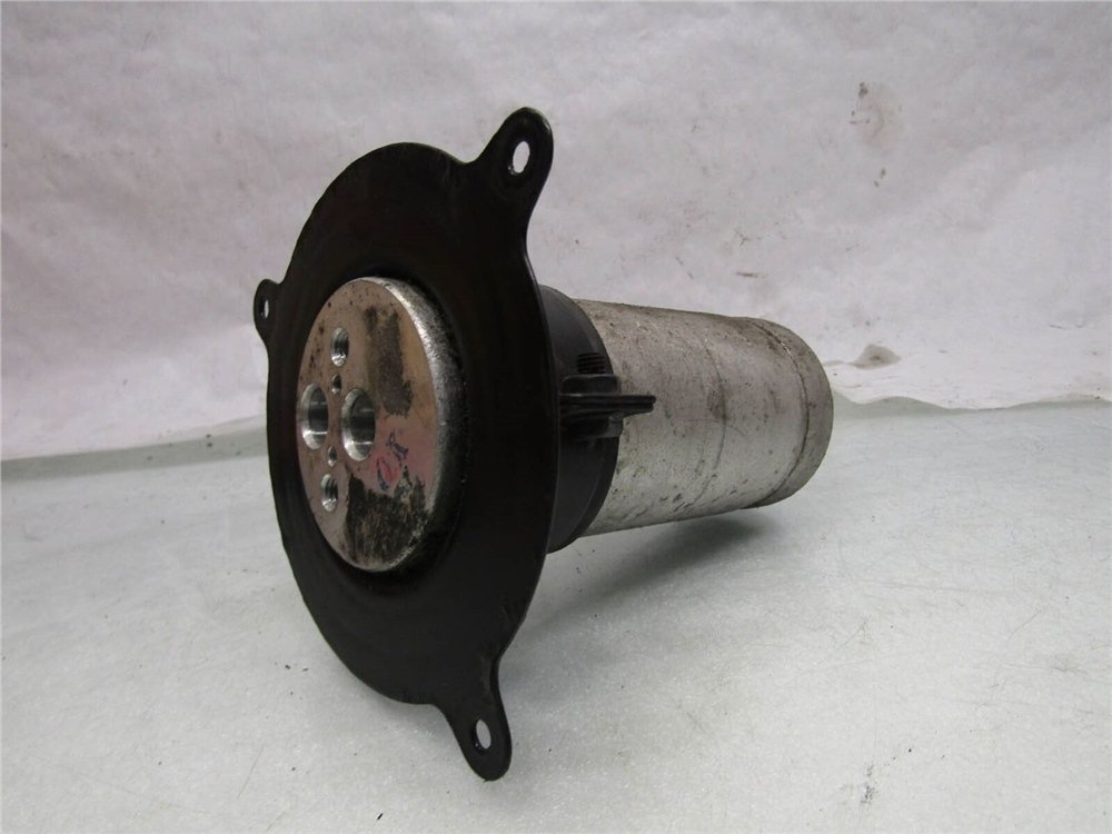 KLİMA TÜP BRAKETİ BMW E39,E38 64538381131