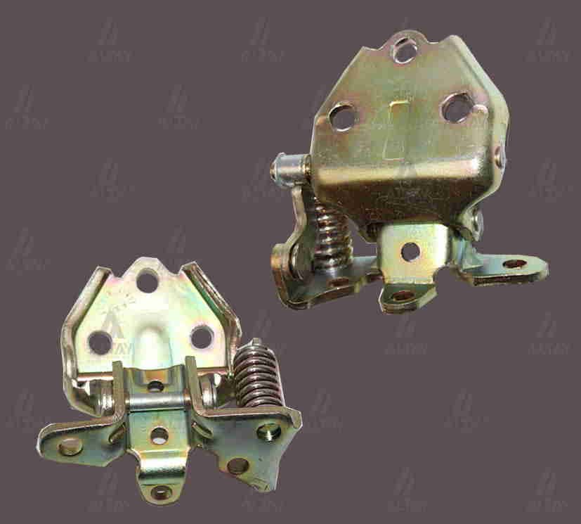 Kapı Menteşe Canter 304/444/449/H-350 Alt Sol Mb130760