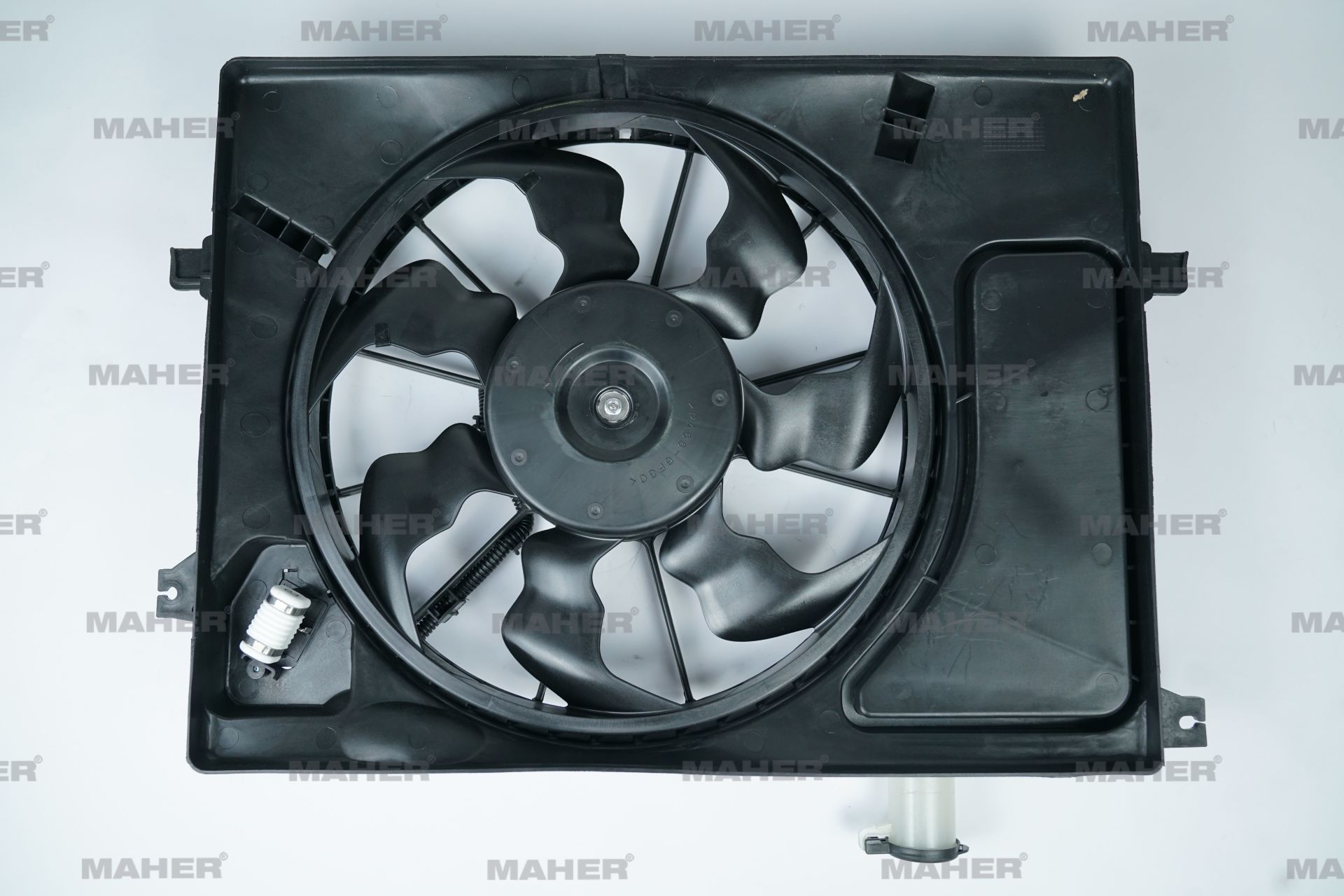 FAN RADYATÖR I-30 12-16 BENZİNLİ / ELANTRA 11=> 25380-A6100