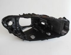 BMW F10 LCI SAĞ FAR KASASI 63117343912