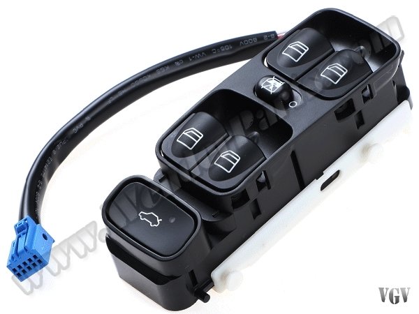 Cam Düğmesi W203 Ön Sol - 2038210679