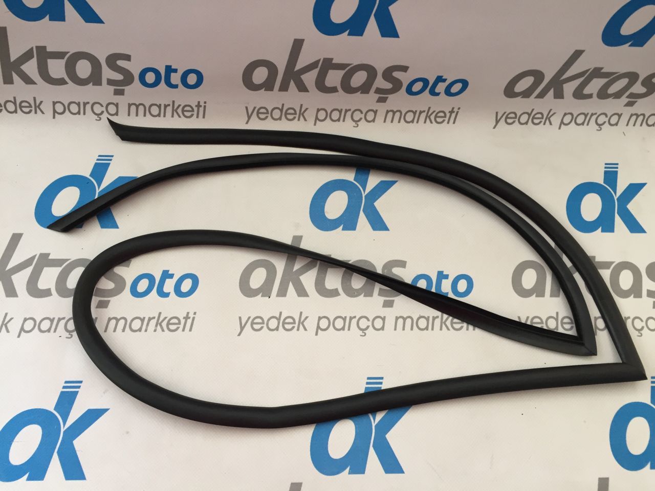 ÖN CAM LASTİĞİ TEMPRA