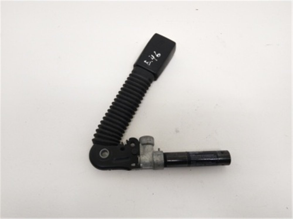 EMNİYET KEMER KARŞILIĞI BMW ALT E46 72118201051