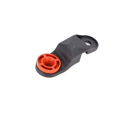 REZONATÖR BRAKETİ G30