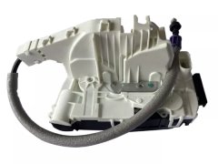 Kapı Kilidi W204 X204 W212 C207 Ön Sol - 2047201935