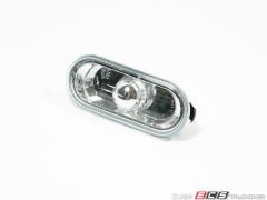 ÇAMURLUK SİNYALİ ŞEFFAF GOLF/BORA/JETTA/T5/AUDİ/CADDY